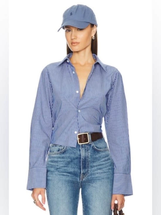 Helsa Tops - Helsa Pinstripe Poplin Fitted Shirt in Blue Pinstripe